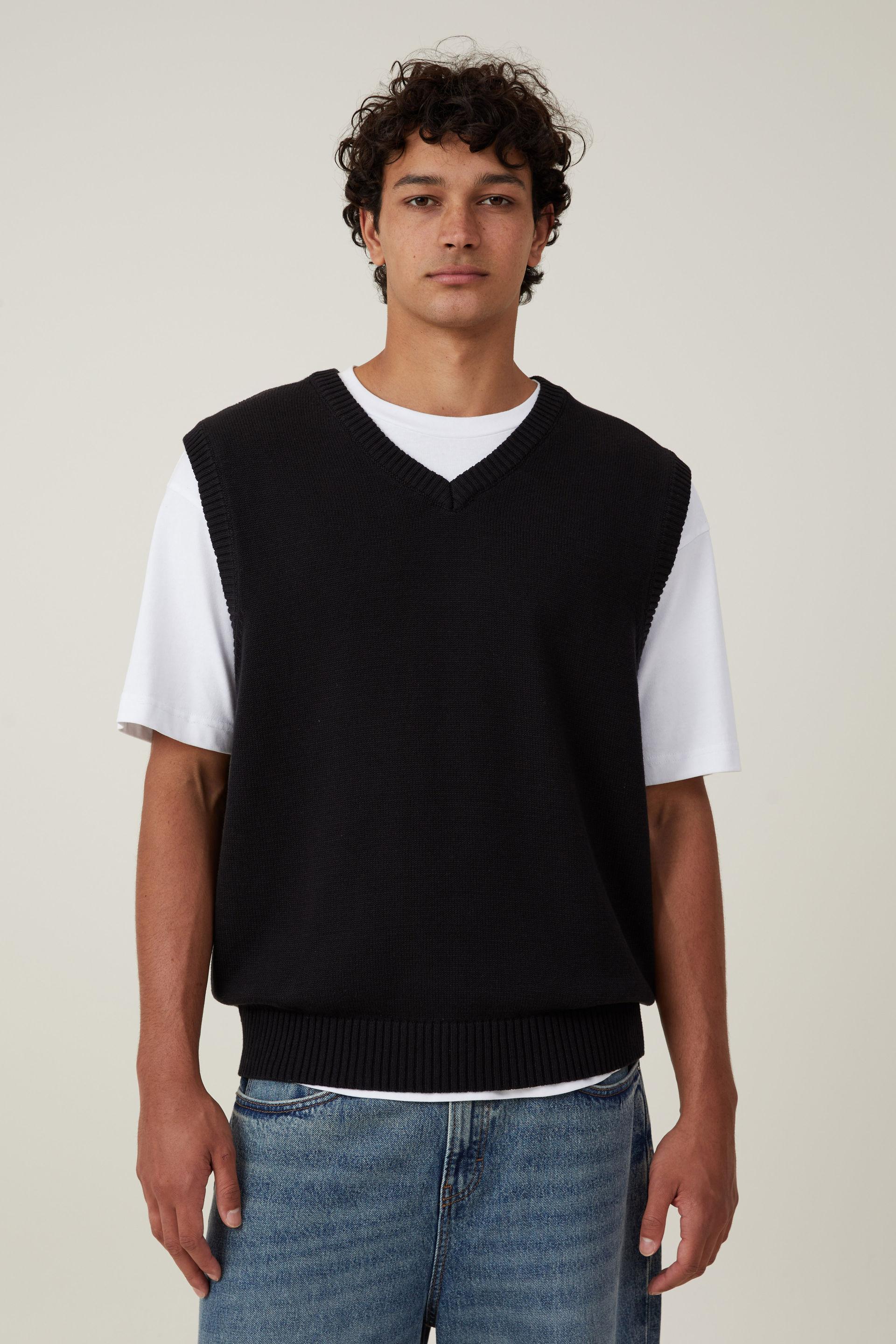 Hardy Knitted Vest / Black main image 0