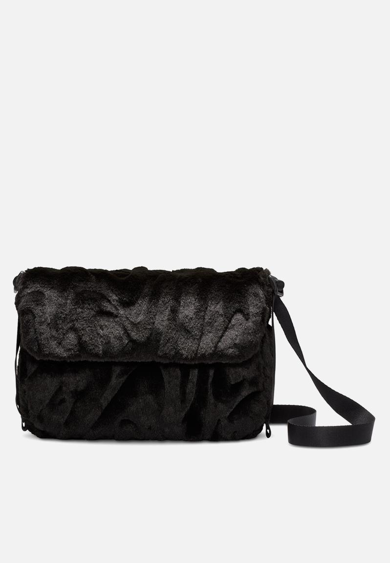 Nike Sportswear Futura 365 Faux Fur Cross-Body Bag - Black/Black/Black
