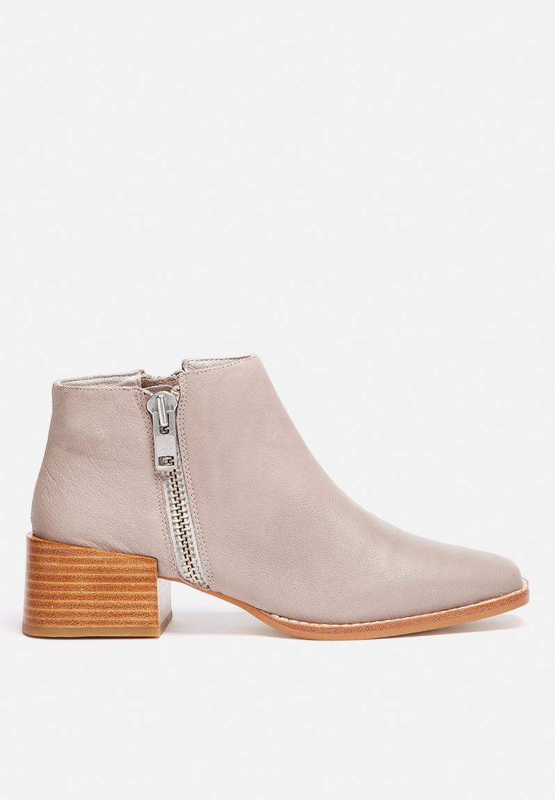 Louis boot-light taupe Sol Sana Boots | Superbalist.com