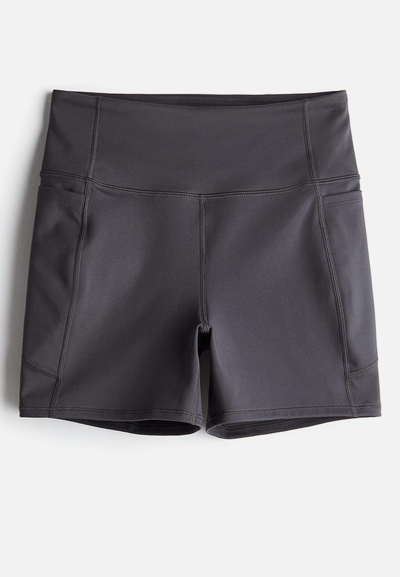dark grey denim hotpants (S)