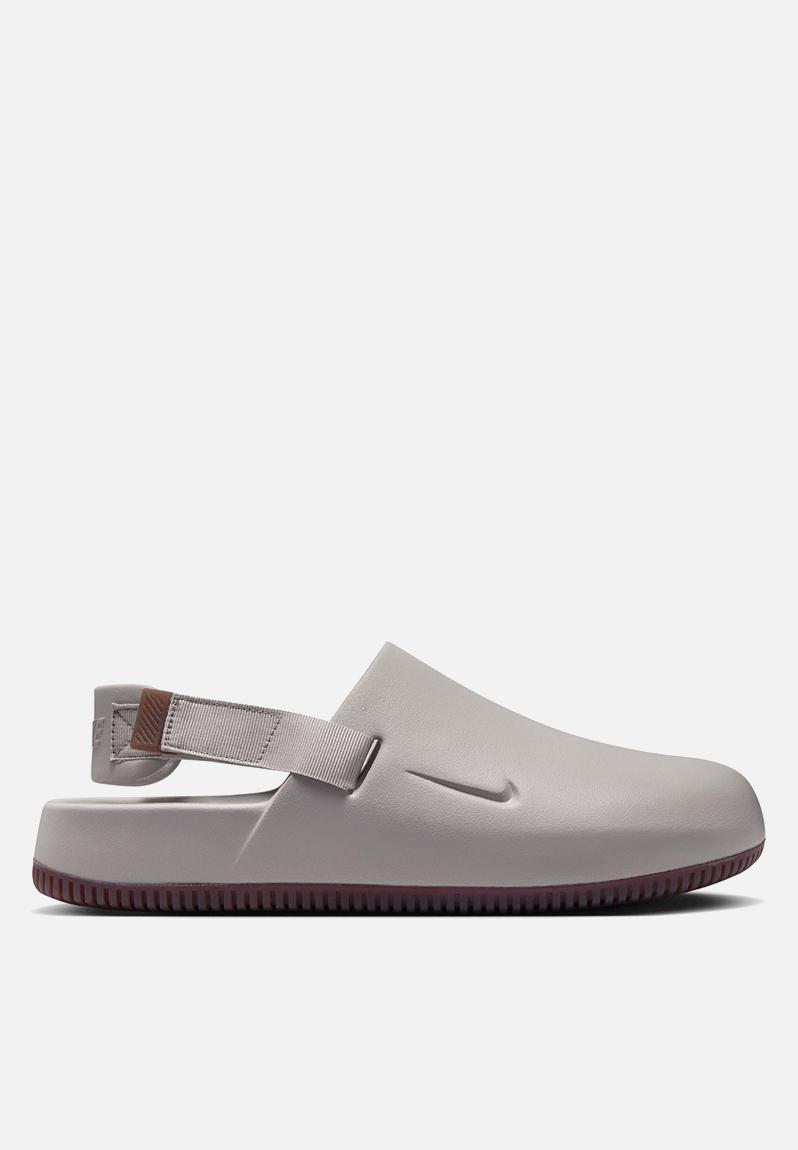 Nike Calm - College Grey/College Grey-Gum Med Brown