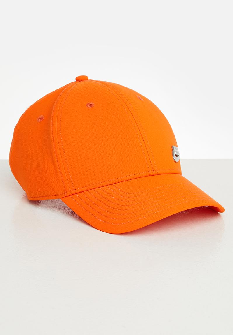 orange cap nike