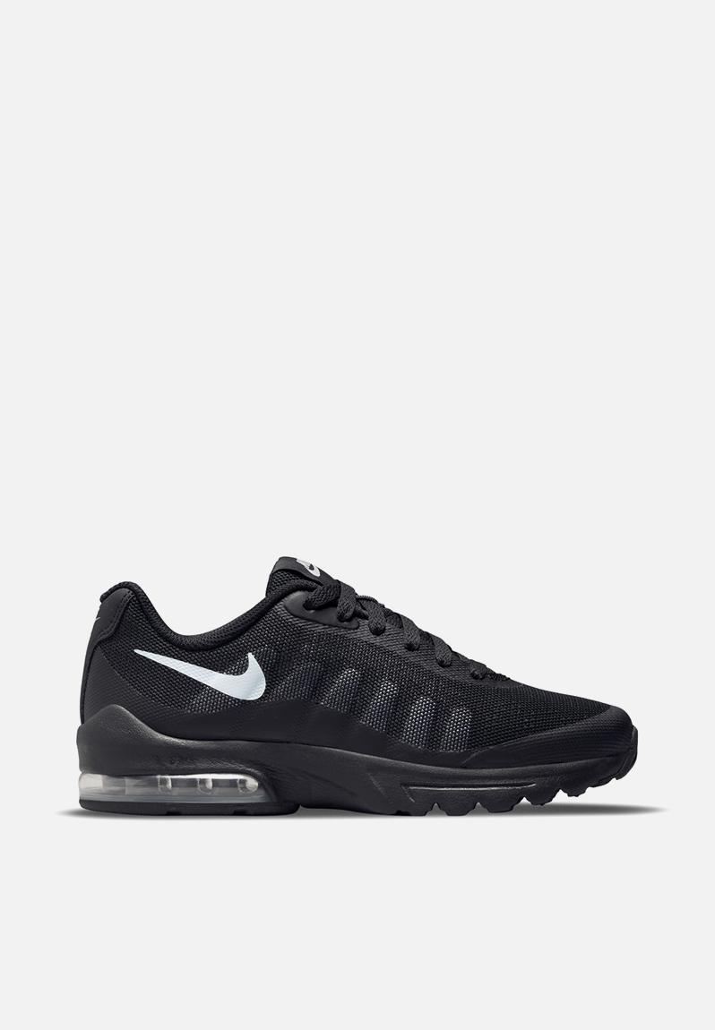 nike invigor black and grey