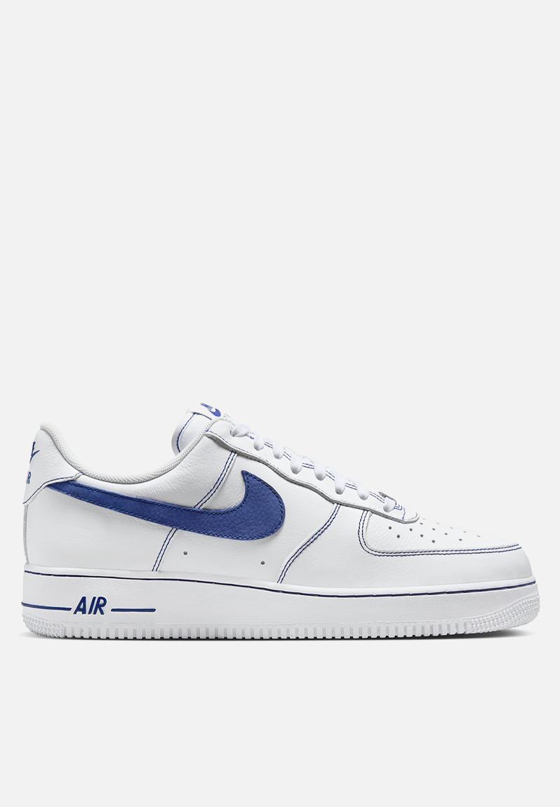 white and blue bottom air force 1