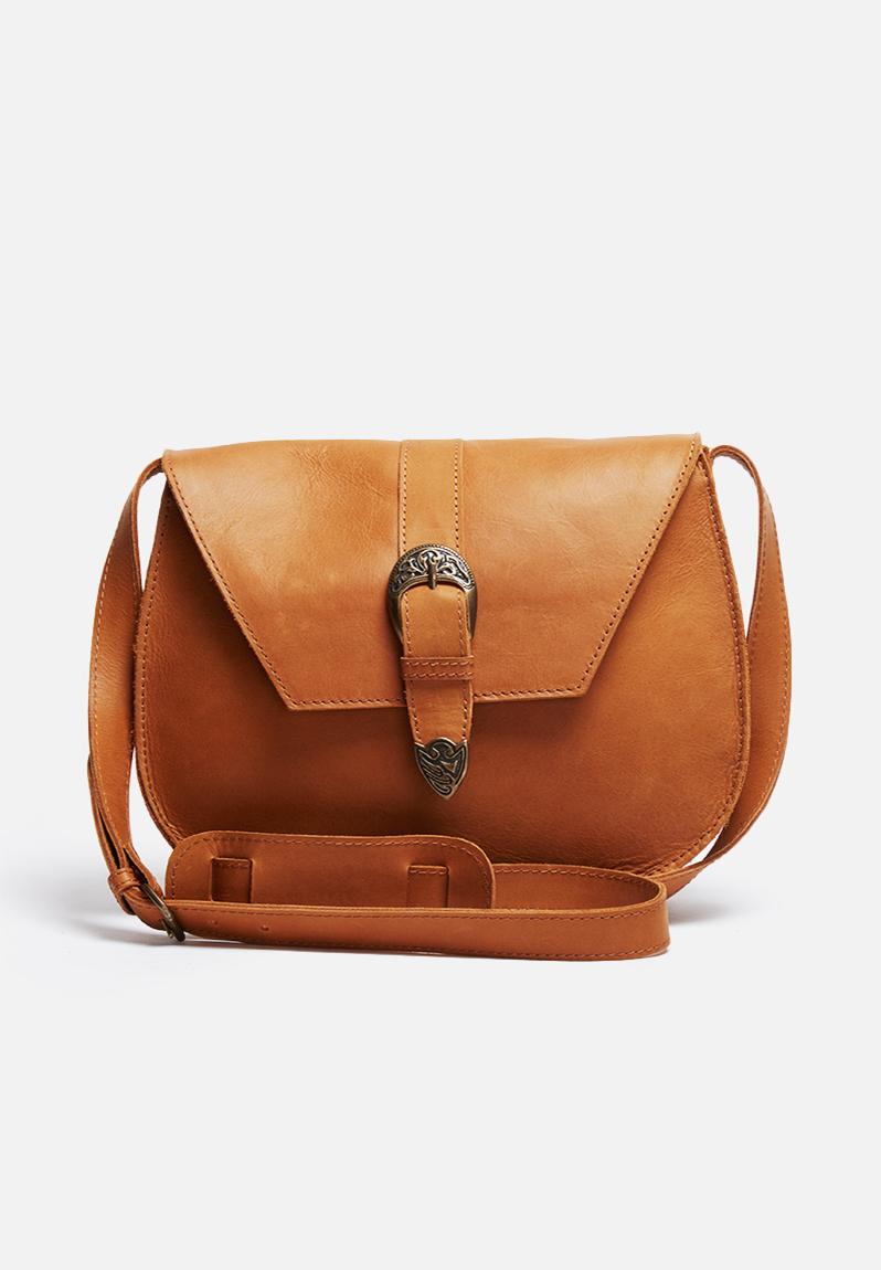 Nesbit Leather Saddle Antique Buckle- Butterwallnut FSP Collection Bags ...