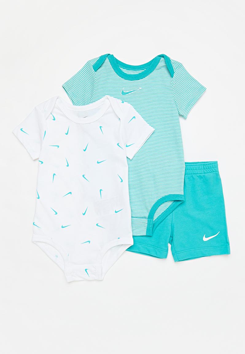 nike newborn girl outfits