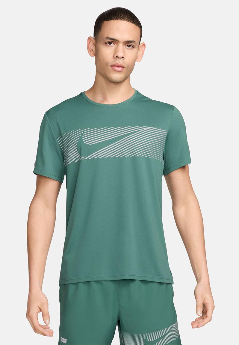 nike miler fast tshirt