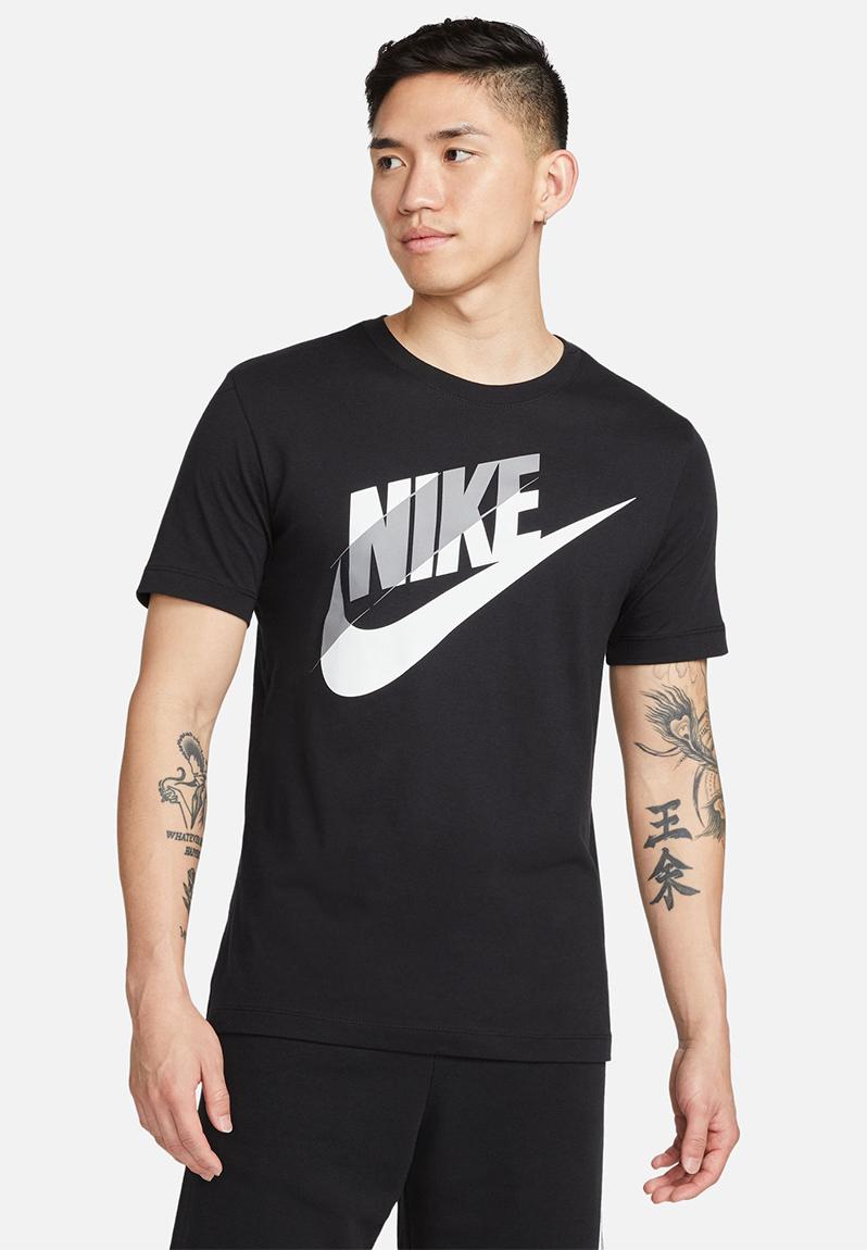NSW TEE BLOCK FUTURA FS - BLACK/WHITE
