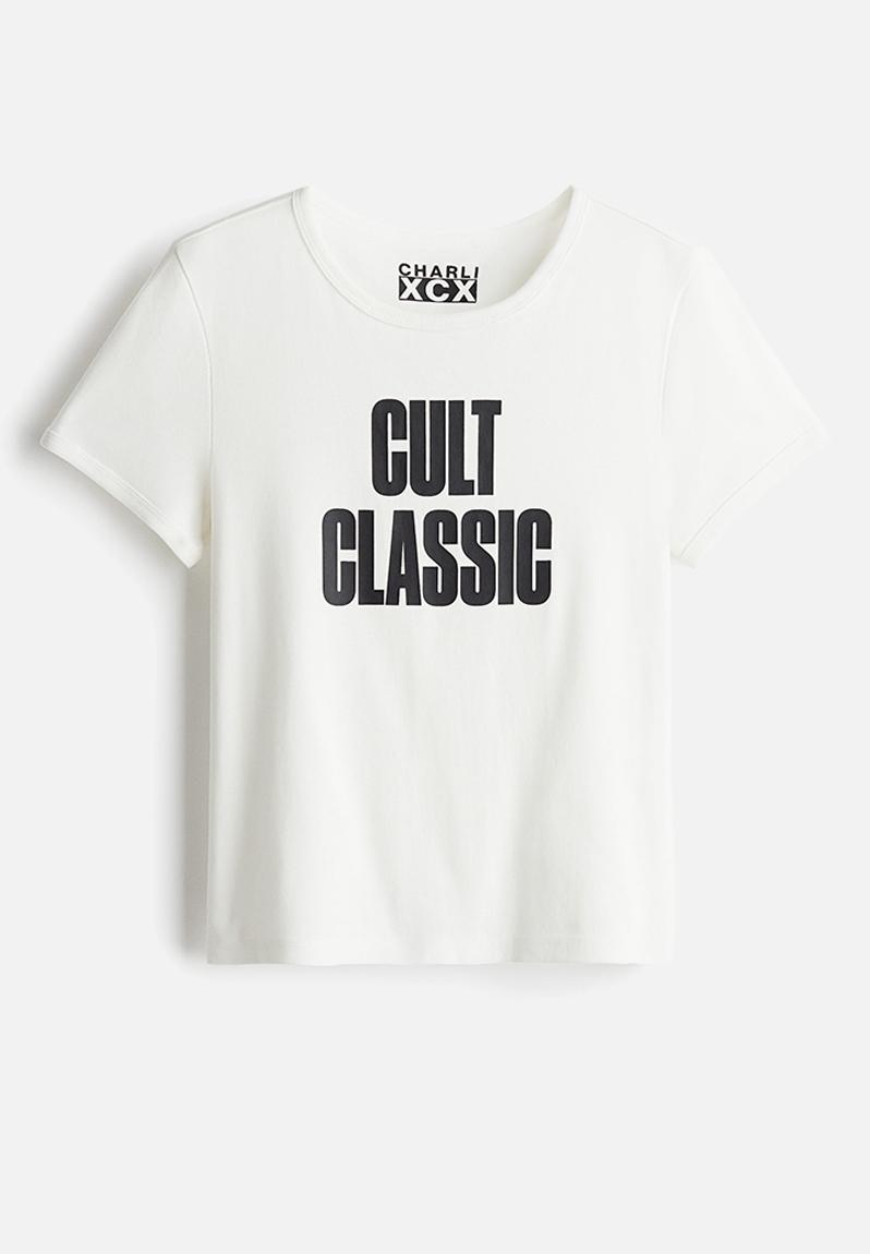 CHARLI XCXストラップトップス　Sサイズ Charli xcx Brat Graphic Crop Top | Windsor