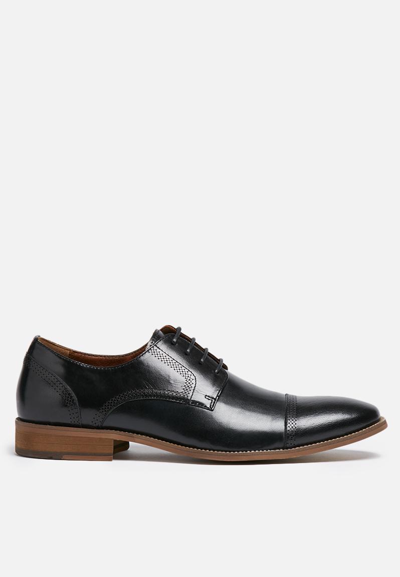 Crucible Leather Derby Black Steve Madden Formal Shoes Superbalist Com