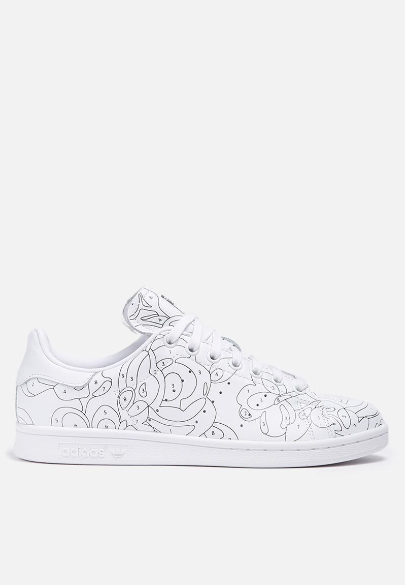 stan smith paint splatter