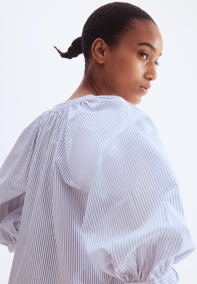 Balloon-sleeved poplin blouse - white/blue striped - 1273994010