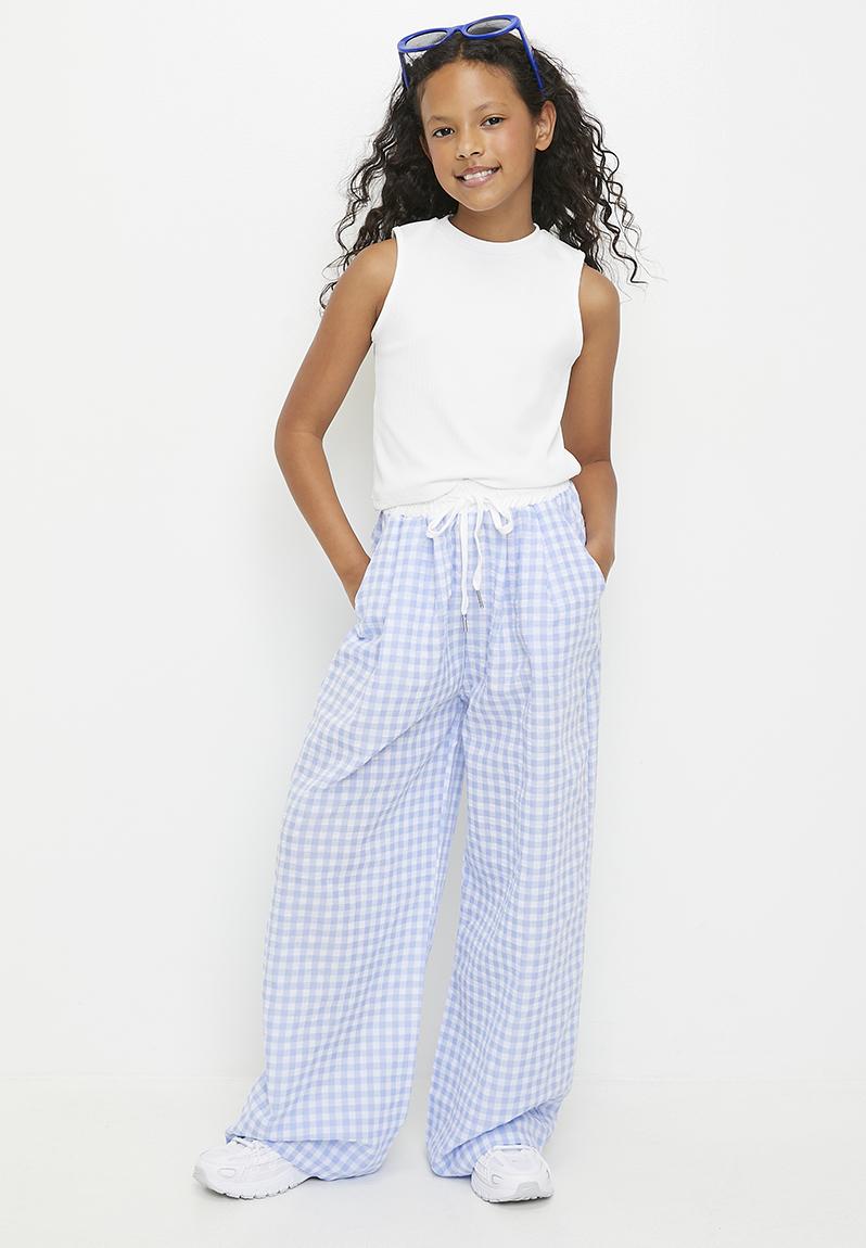 Wide waistband pants with slanted inset pockets - blue gingham