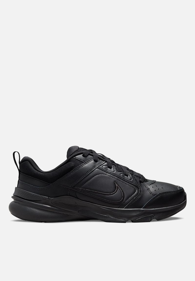 Nike Defy All Day* BLACK/BLACK-BLACK Nike Trainers | Superbalist