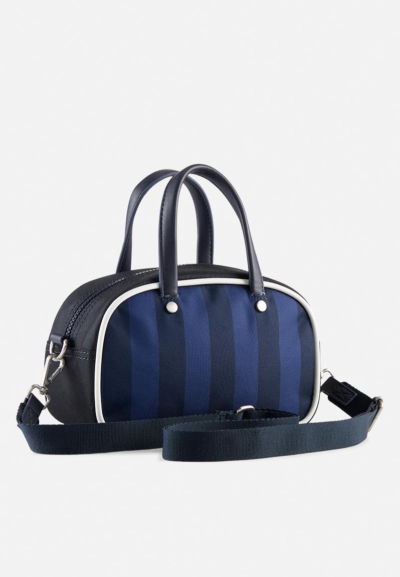 Puma 1976 world cup mini grip bag- new navy-puma white