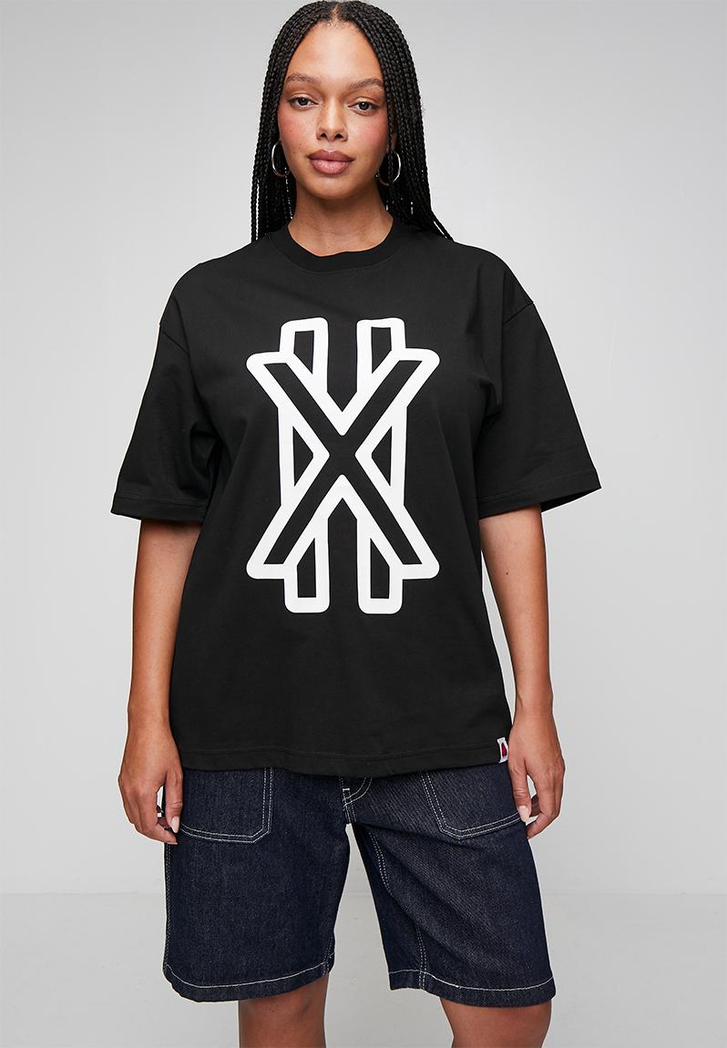X T-SHIRT - BLACK