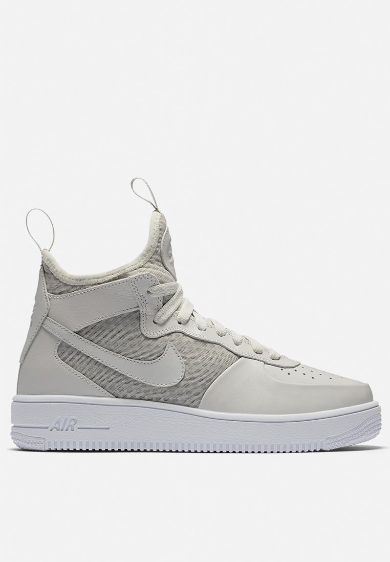 af1 ultraforce mid tech