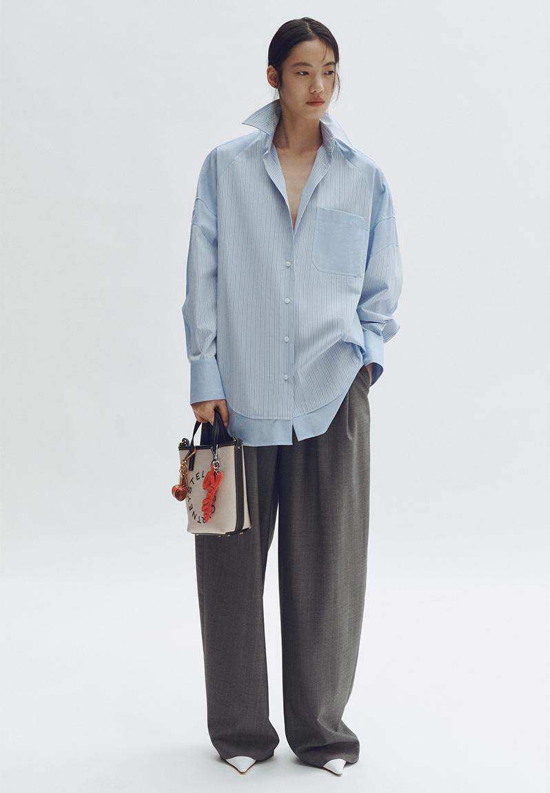 XS サイズ　STELLA MCCARTNEY  パネルポプリンシャツ Stella McCartney H&M: Oversized panelled poplin shirt - blue