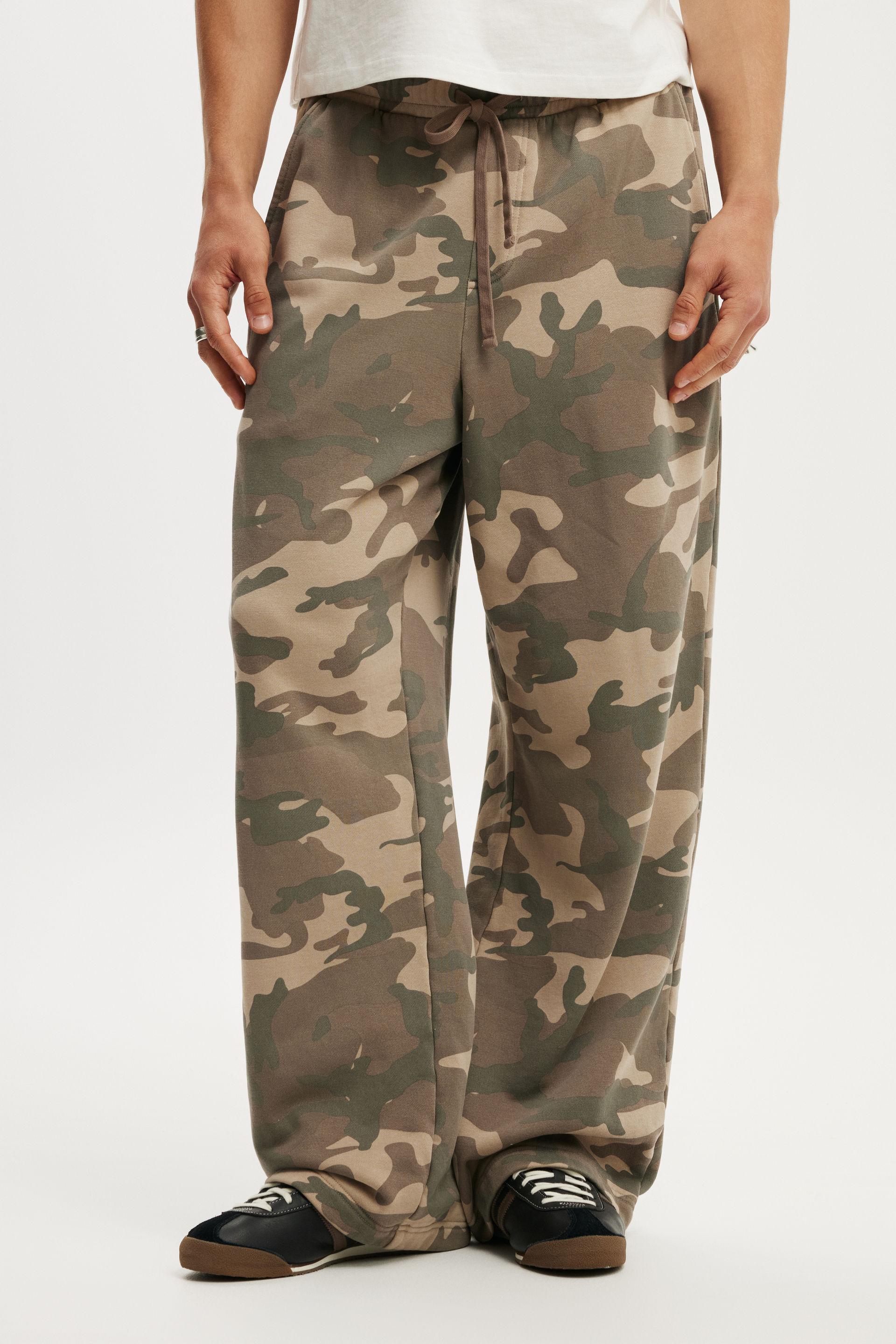 Super Baggy Track Pant - Jungle Camo Wash