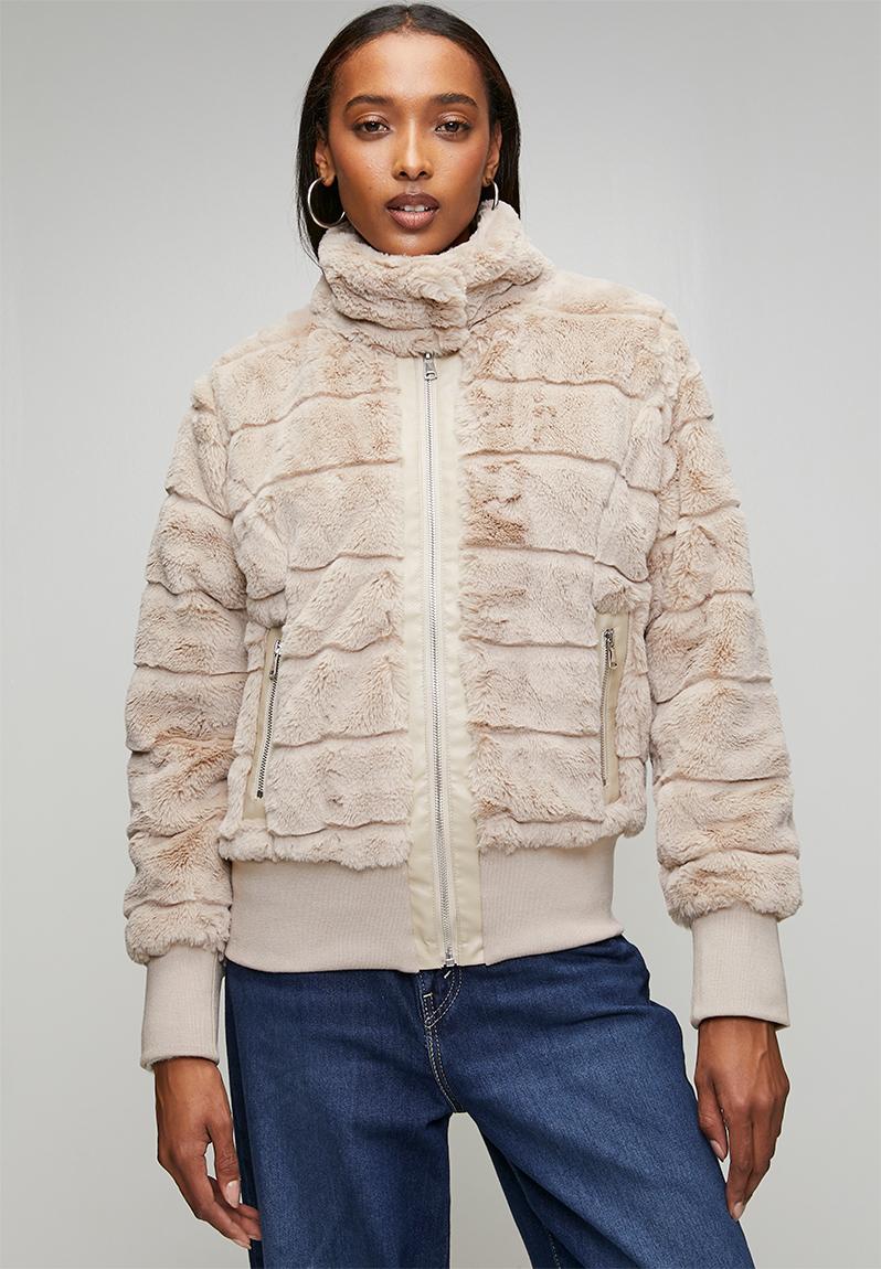 ジャケット・アウター luxurious fur zip wool jacket L/S Faux Fur Zip Through Jacket - Beige