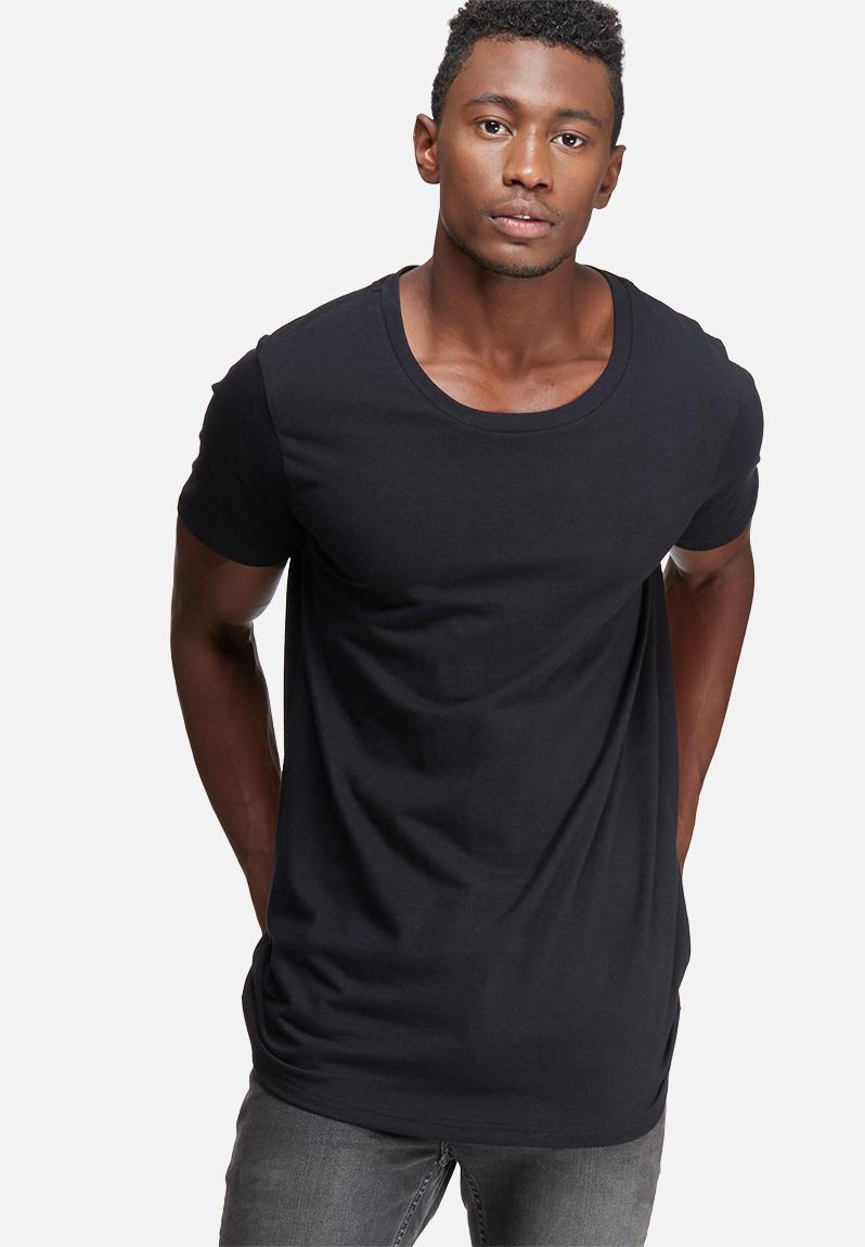 Plain scoop neck tee - black basicthread T-Shirts & Vests | Superbalist.com