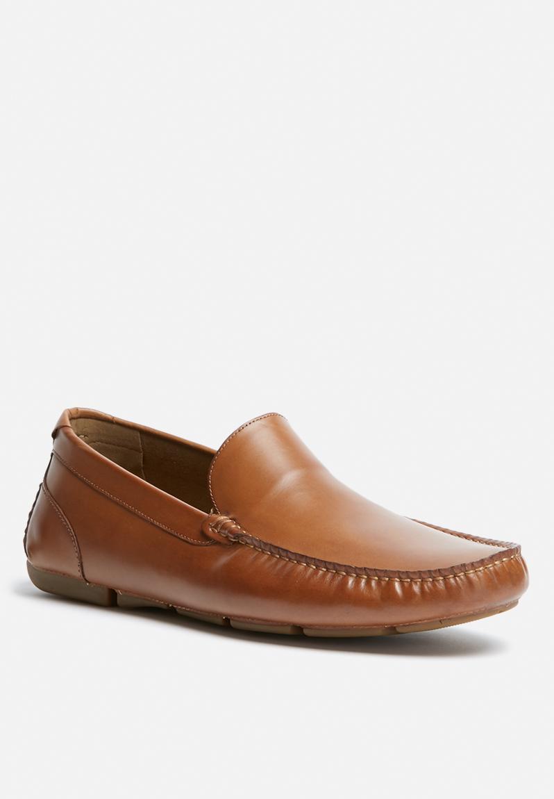 womens cognac slip on shoes
