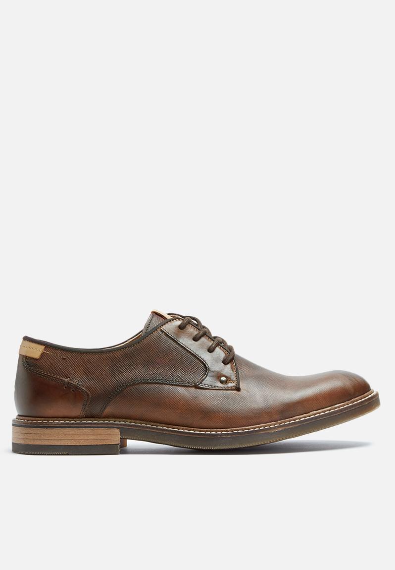 Bentley - brown Steve Madden Formal Shoes | Superbalist.com