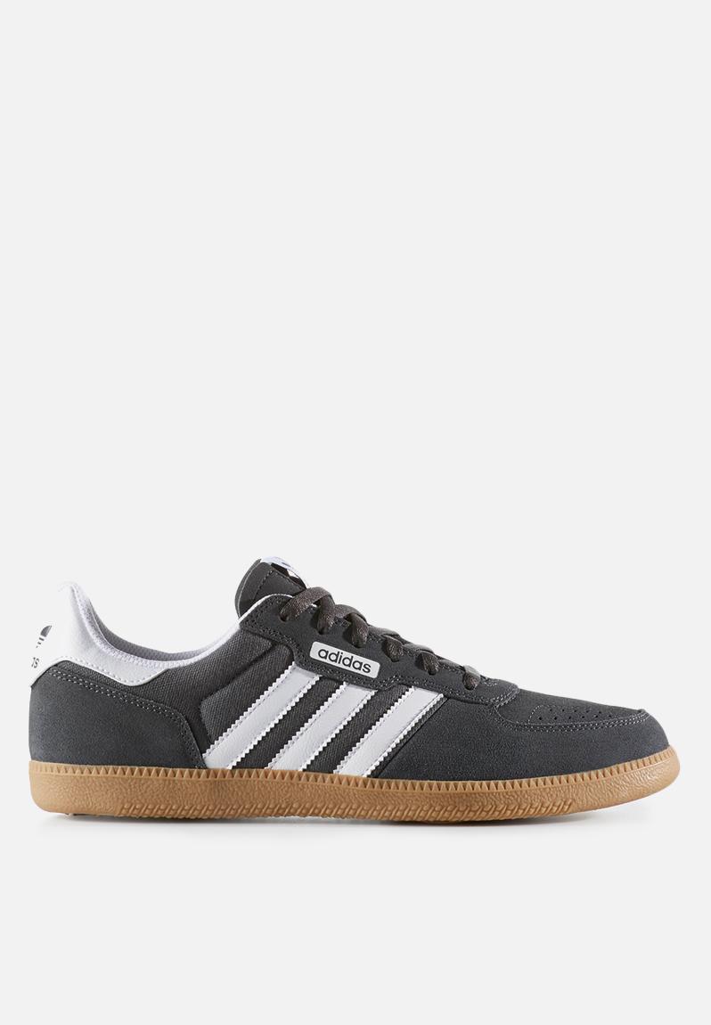 adidas Originals Leonero-BB8532-DGH Solid Grey/FTWR White/Gum 4 adidas ...