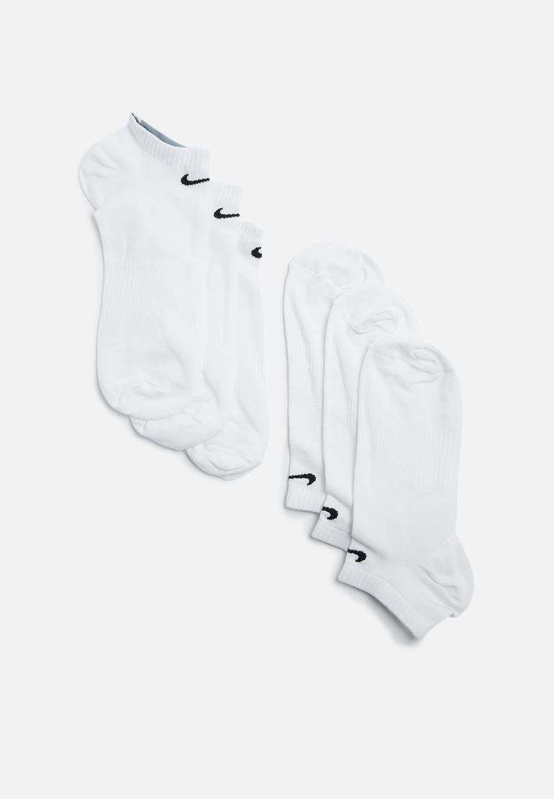 no show nike socks white