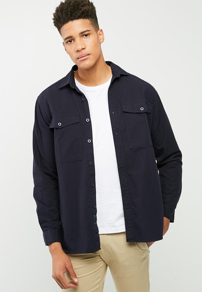 Military overshirt with double vee pockets and flaps/navy basicthread ...