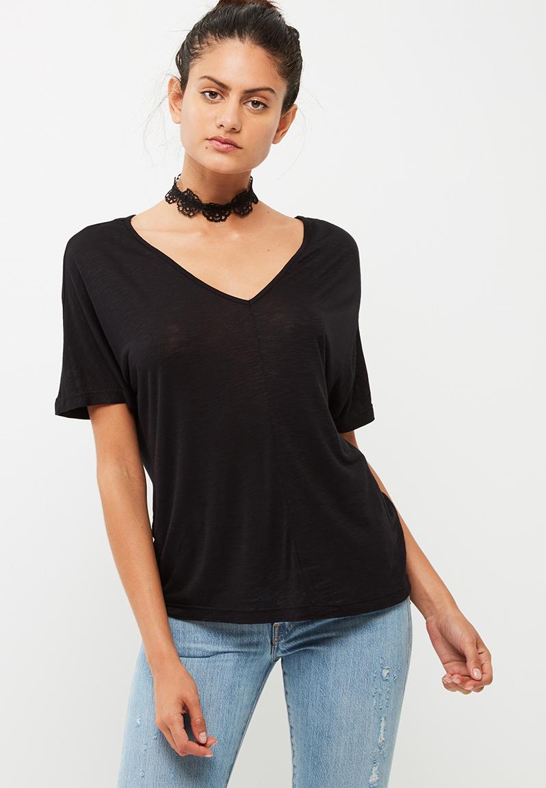 Rosie tee with lace choker - Black Vero Moda T-Shirts, Vests & Camis ...