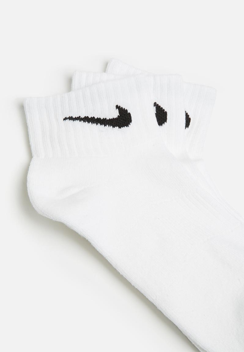 3 pack socks-white Nike Socks | Superbalist.com