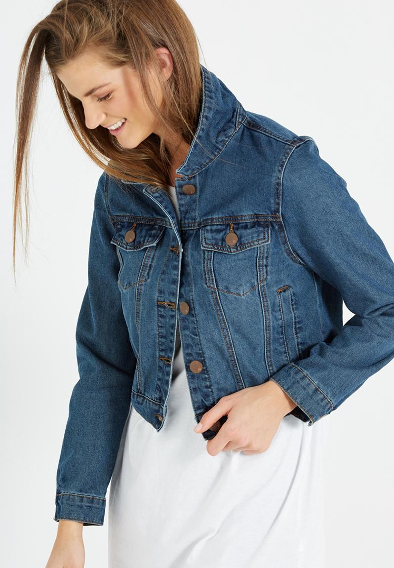 Girlfriend denim jacket - Washed mid blue Cotton On Jackets ...