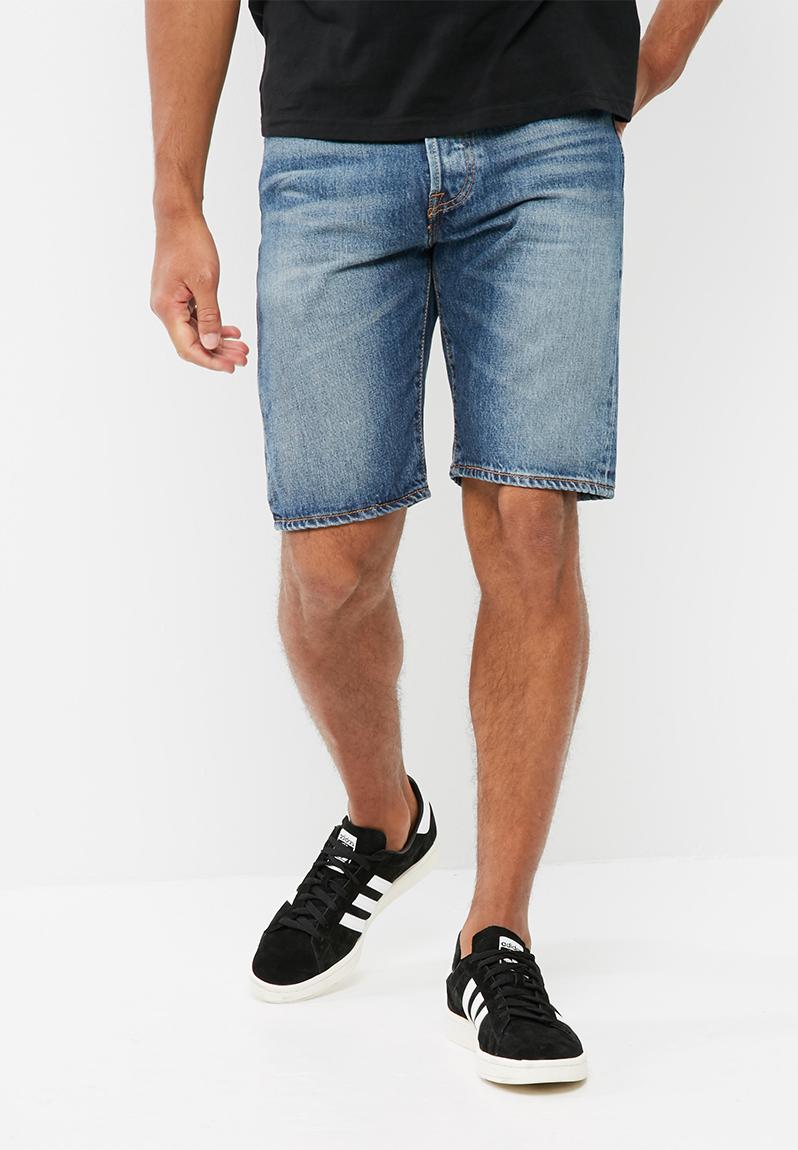 levis 501 hemmed shorts