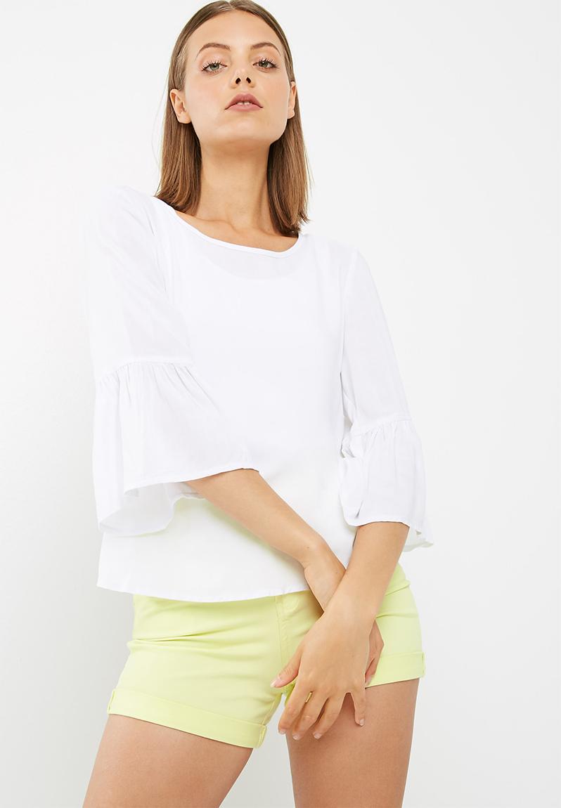 scoop-neck-blouse-with-3-4-sleeve-white-dailyfriday-blouses