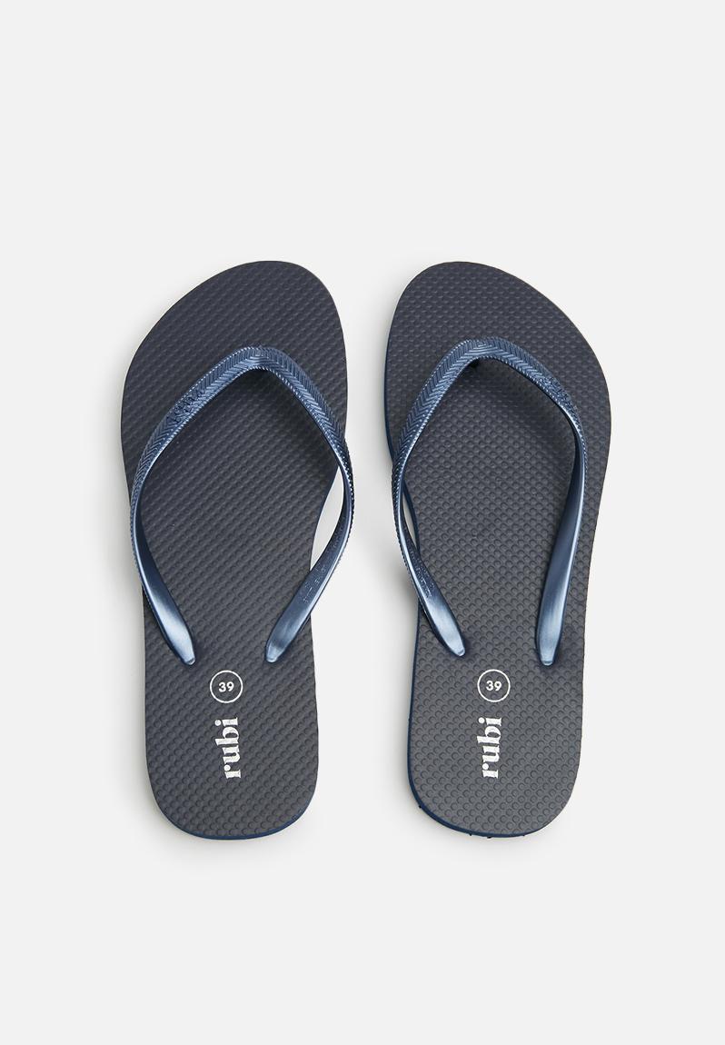  Rubi  thong navy Cotton On Sandals  Flip Flops 