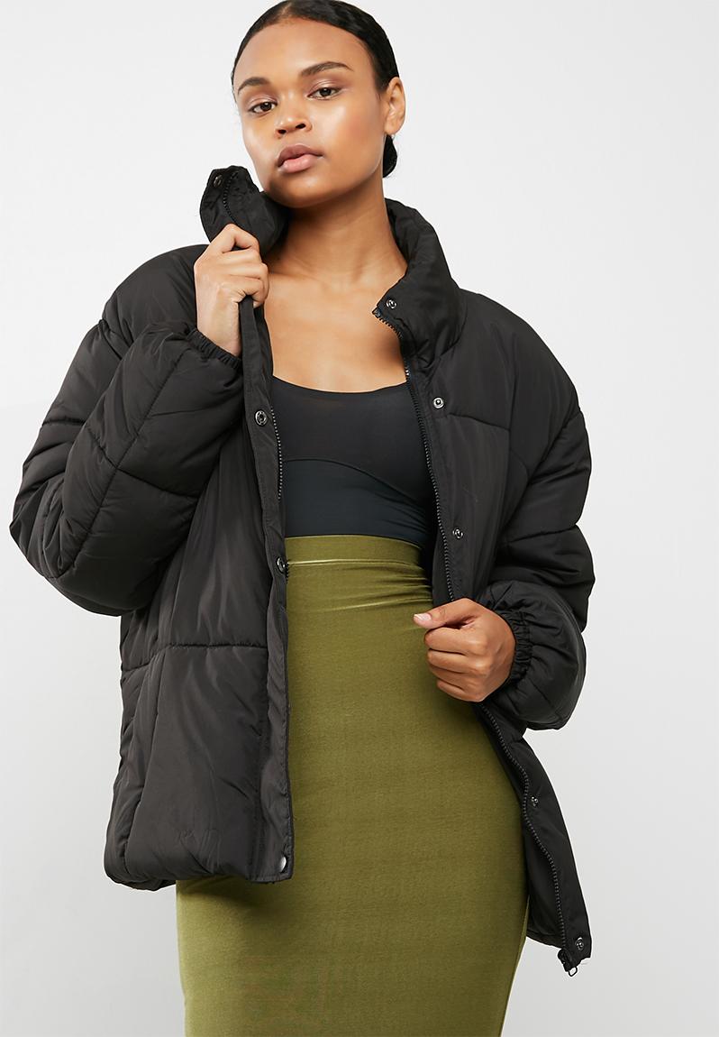 ジャケット・アウター HAUSWOMEN Angora oversized jacket black Ultimate oversized padded jacket - Black A