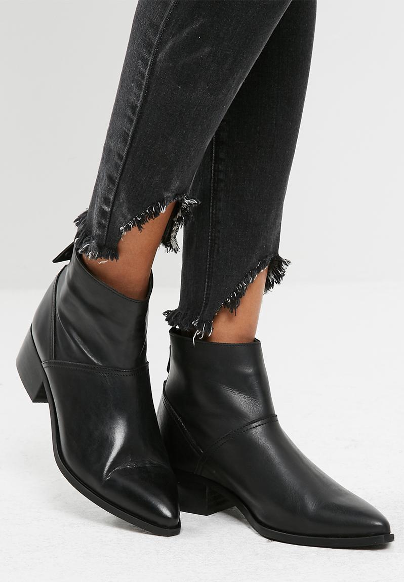 Elisabeth leather boot - Black Vero Moda Boots | Superbalist.com