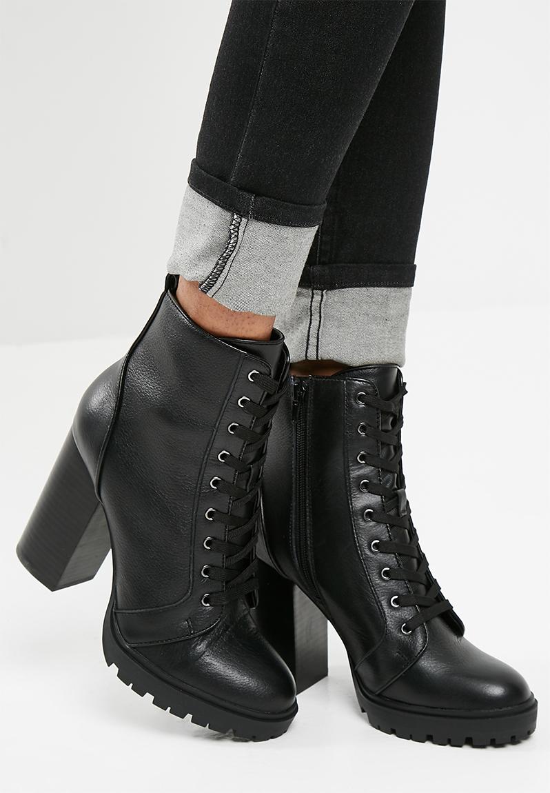Laurie - Black Leather Steve Madden Boots | Superbalist.com