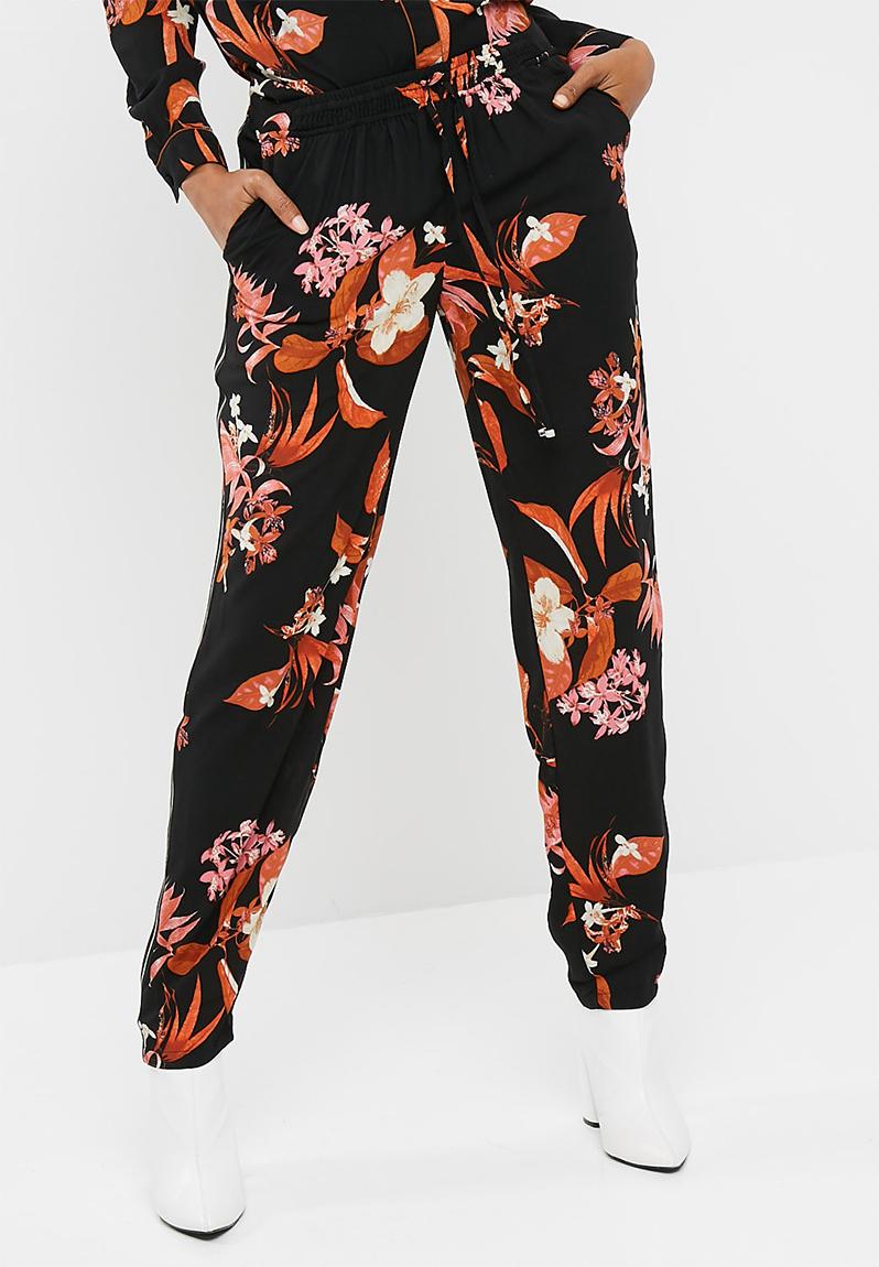 vero moda track pants