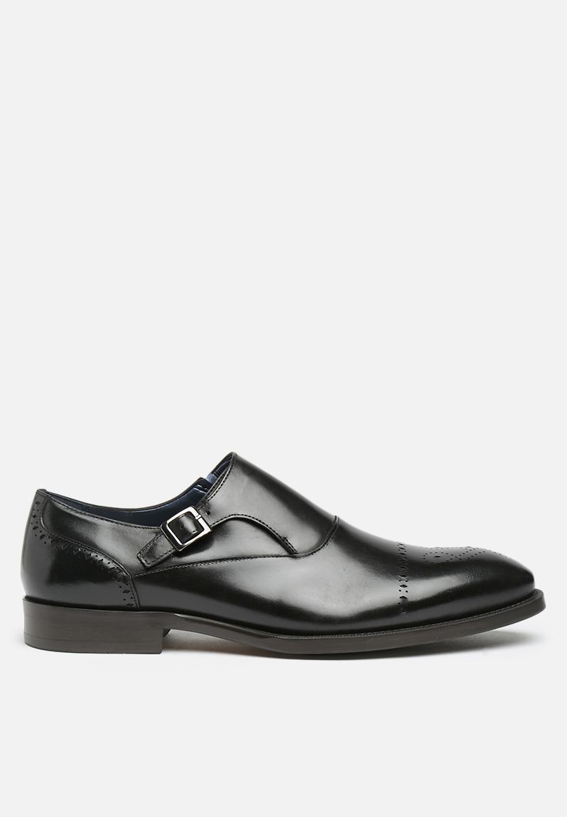 steve madden black formal shoes