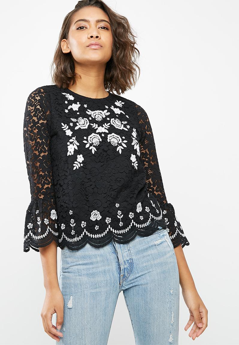 Mono embroidered lace top - Black New Look Blouses | Superbalist.com