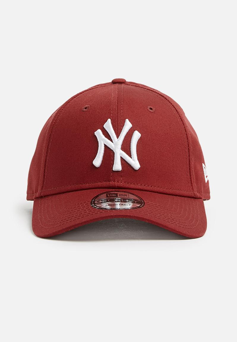 9Forty League Essential-Ny Yankees-Cardinal/White New Era Headwear ...