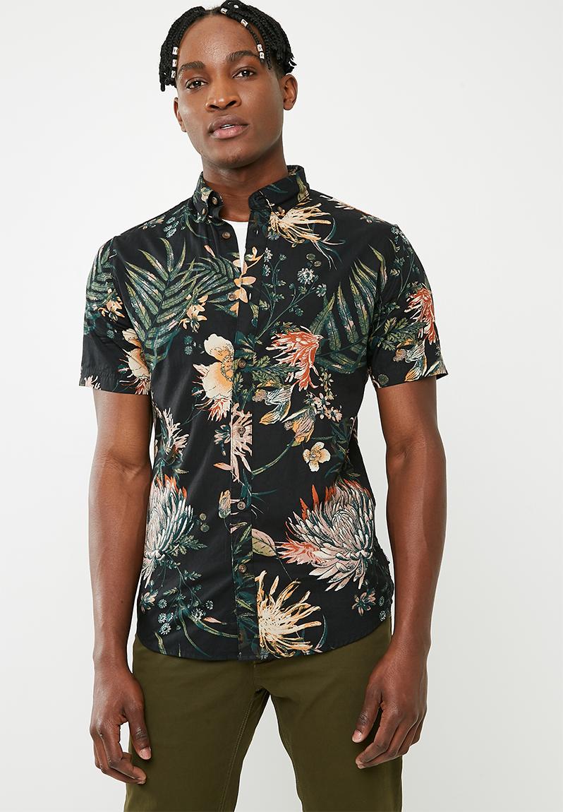 Taylin short sleeve floral print shirt - black Only & Sons Shirts ...