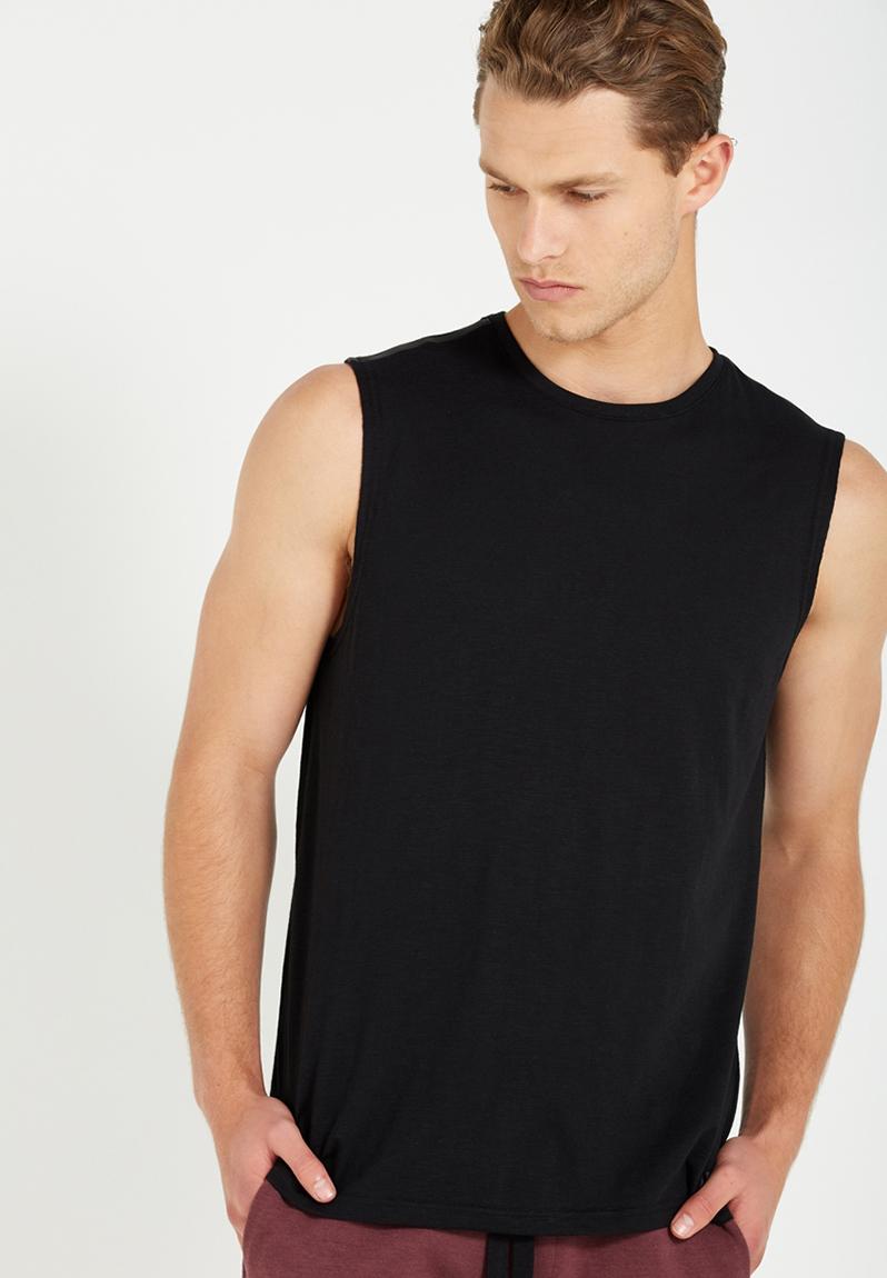 Coar Urban Tech Sleeveless Muscle Tee - black Cotton On T-Shirts ...