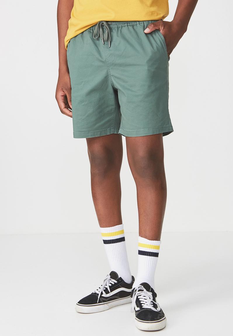 Easy short - green forest Cotton On Shorts | Superbalist.com