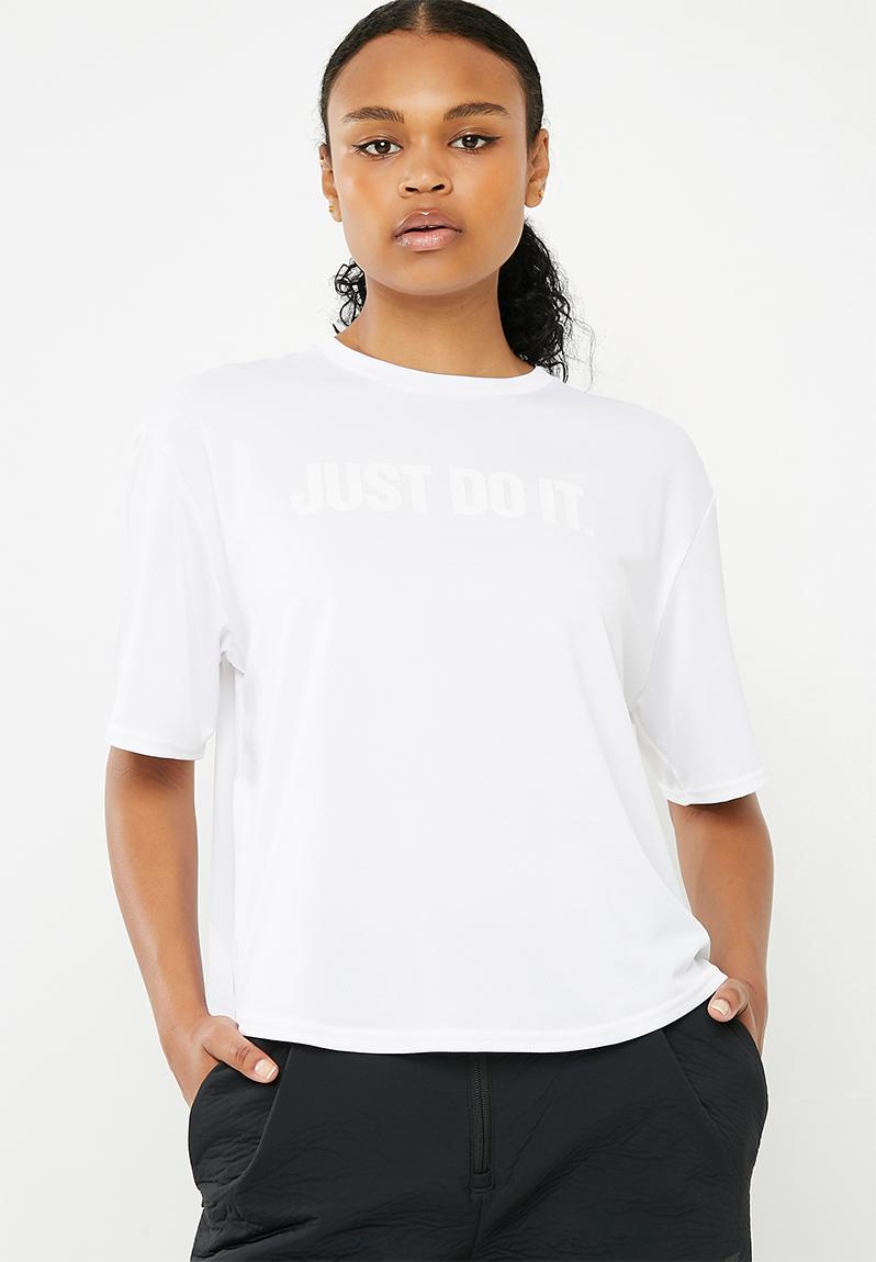 superbalist nike t shirts