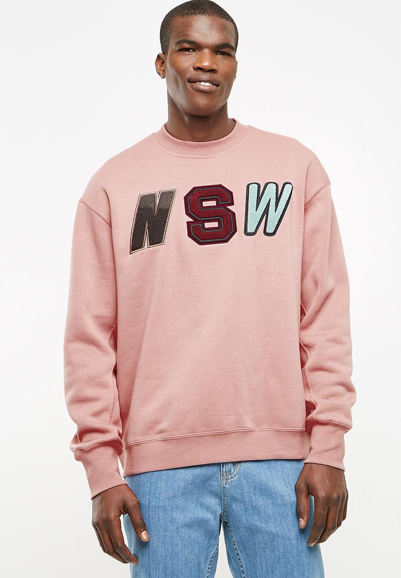 NSW crew long sleeve fleece sweat - rust pink Nike Hoodies, Sweats & Jackets | Superbalist.com