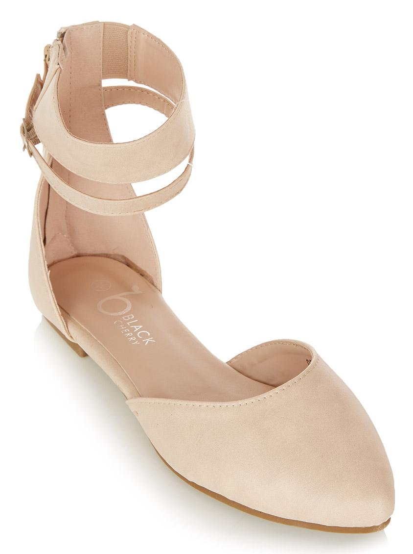 ankle strap pumps flat