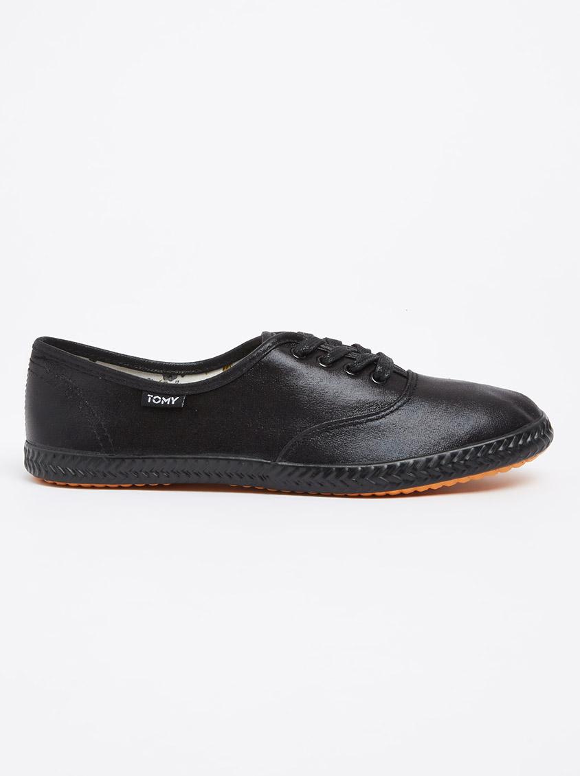 where to buy tomy takkies